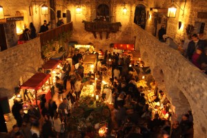 Mercatino di Natale Cadeaux al Castello 2015 Castello di Limatola eventi culturali, associazione culturale, visite guidate Napoli, turismo, Napoli, intelligo promotion, maggio dei monumenti, musei, mostre, fiere